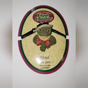 GANZ Cottage Collectibles Frog Brooch " Floyd "with Red Bow